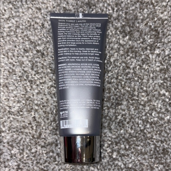Gray Skin Thirst Moisturizing Cream - Picture 2 of 3